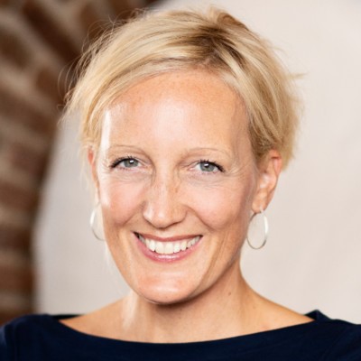 So machst du aus deiner Organisation einen attraktiven Arbeitsort: 99 Rezepte für mehr Teamwork, innovative Ideen und Zufriedenheit im Büro