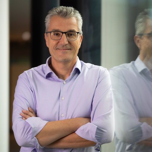 „Schlossgeflüster“ mit Knut Kircher: „Erfolg ist eine Frage der Entscheidung!“ Was Unternehmen vom Schiedsrichteralltag lernen können